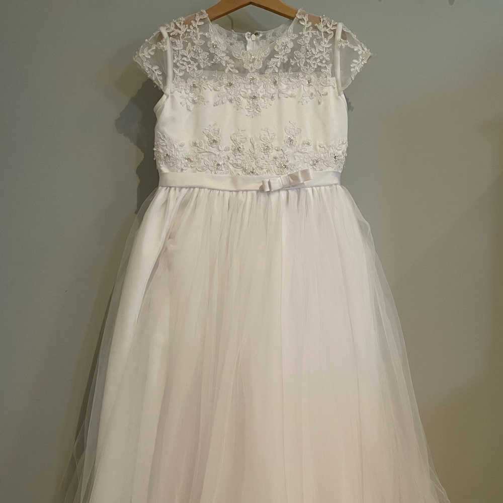 First Communion Flower Girl Dress by LAUREN MARIE Size 12 runs small, size 10
